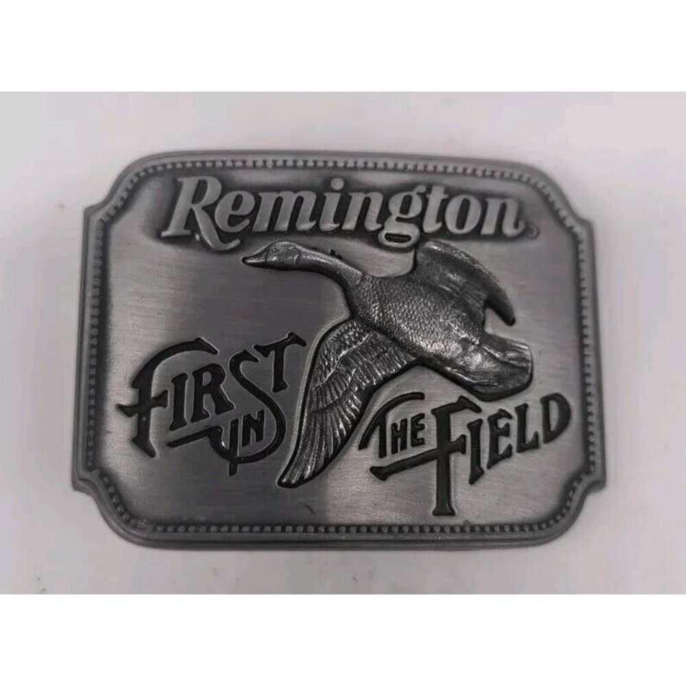 VINTAGE 1980 REMINGTON FIRST IN THE FIELD CANADIAN GOOSE BELT BUCKLE by Sid Bell
